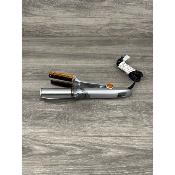 InStyler Rotating Iron Hair Straightener & Curler 2 in 1 Multi Hair Styling Tool - Picture 3 of 7